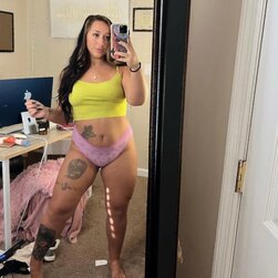 Dreamz - Curvy MILF Craves Interracial Loving
