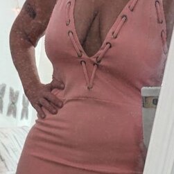 Big Ass Mature GILF Ready To Play