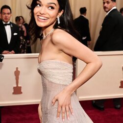 Oscars 2025: Rachel Zegler’s Tight Dress Begging for Hands