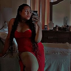 Jamaican Queen Amanda Showing Off Her Heavy Melons