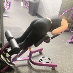 Thick Booty Gym Babe Stretching That Perfect Ass Just For You