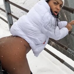Ebony Snow Bunny Gets Her Cone Filled In A Delicious Outdoor Fuck