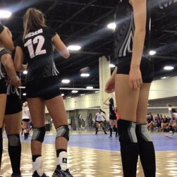 Horny Volleyball Hooker Strips Her Spandex and Teases Her Tight Young Body