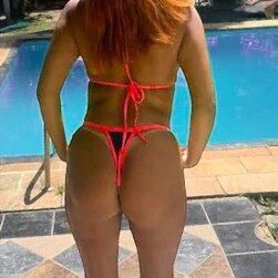 ホーニー・ブラジリアン・ベイブ・ライッサ・マスターベイツ・アンド・モーンズ・ライク・ア・ダーティー・サイレン