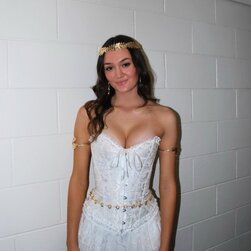 The Face, The Bootyhole Getting Stuffed ????