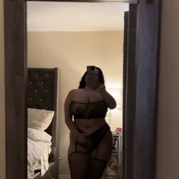 Thick Titted Latina Goddess Shaking That Ass