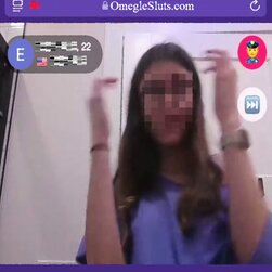😈 Scrumptious sweetie flash small tits on OmegleSluts 😈