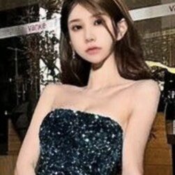 Buxom Girlfriend Angel Ready To Be Split Open