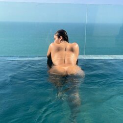 ミリア・ホット・ラティーナ・ゲッティング・ハー・アス・デストロイド