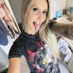 34イヤー・オールド・フルージー・シドニー・クレイビング・ハードコア・アテンション