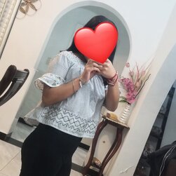 Yedeni’s Juicy Little Ass Teasing the Camera