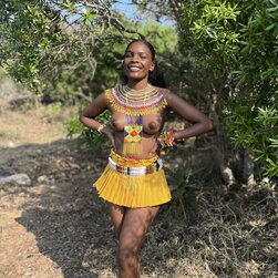 Zulu Hotties tre