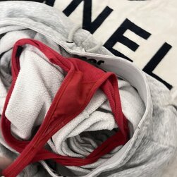 キュートステップガールフレンドのパンティー、ノーティープレイで焦らす