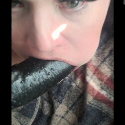 彼女のPOV—プロのようにライドしながら録画