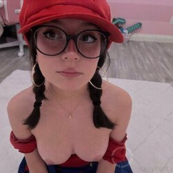 Horny Amateur Babe Pleasures In POV Session