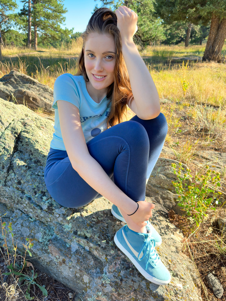 Perfect Model Flashing Her Tight Ass and Luscious Curves in Sexy Outfits Perfect Model Flashing Her Tight Ass and Luscious Curves in Sexy Outfits