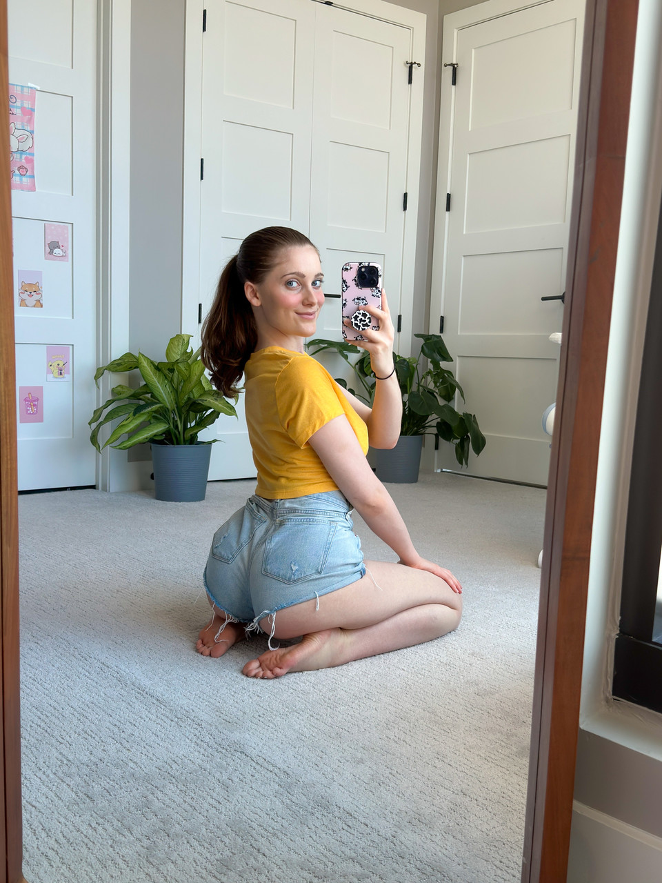 Perfect Model Flashing Her Tight Ass and Luscious Curves in Sexy Outfits Perfect Model Flashing Her Tight Ass and Luscious Curves in Sexy Outfits