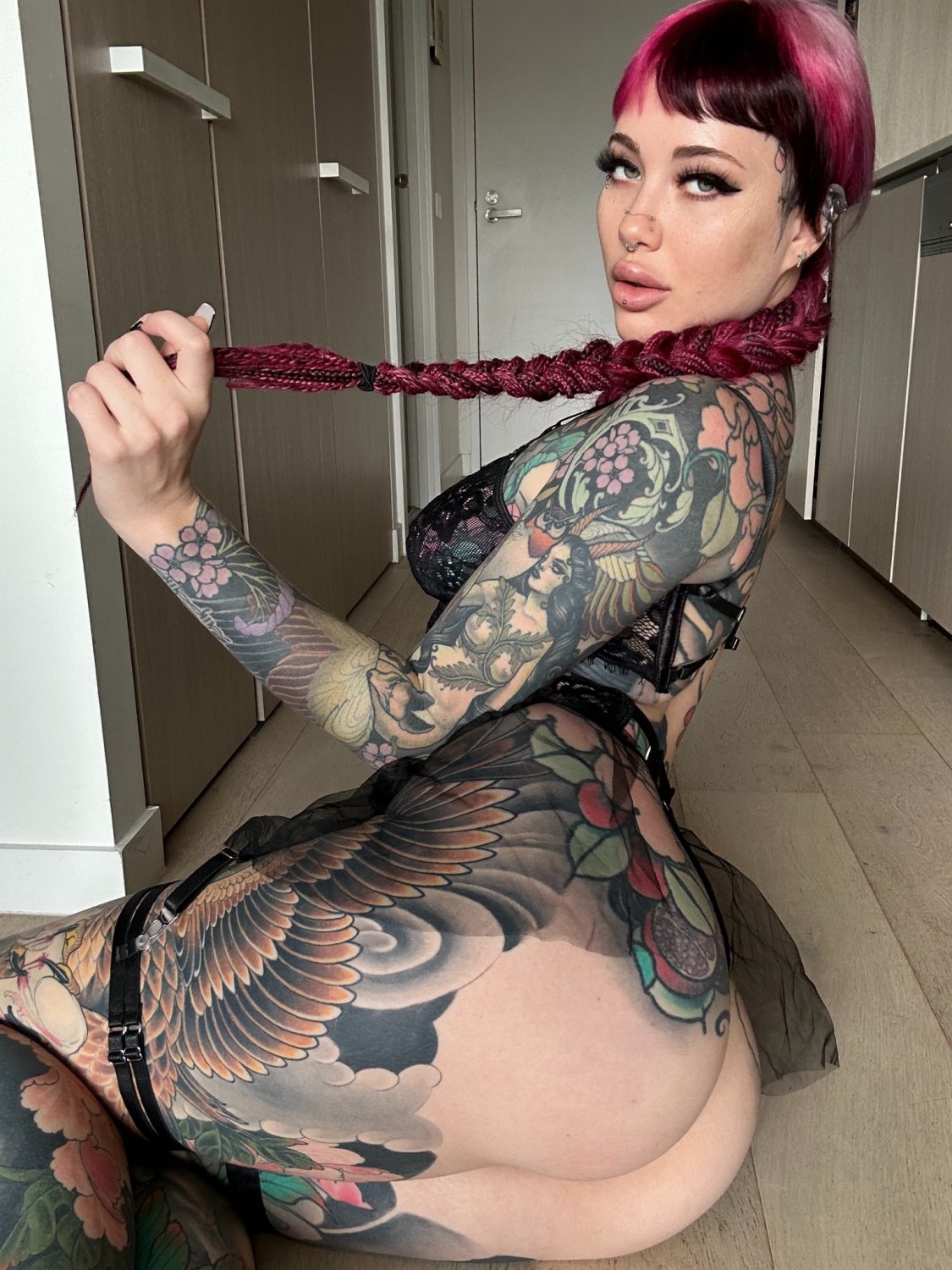 impresionante tatuado punk babe 7