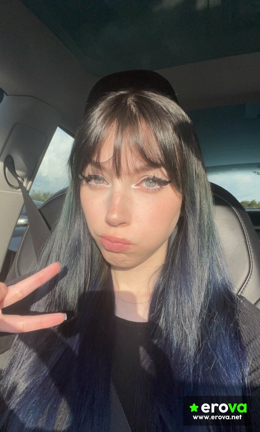 atraente mamas grandes emo adolescente puta nua vazamento 4