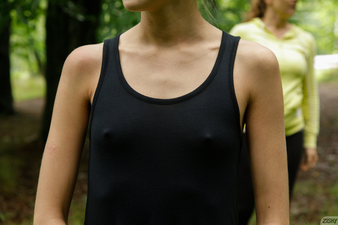 Vlada Romashina’s Small Tits Glow Naked in Emo Outdoor Babe Show Vlada Romashina’s Small Tits Glow Naked in Emo Outdoor Babe Show