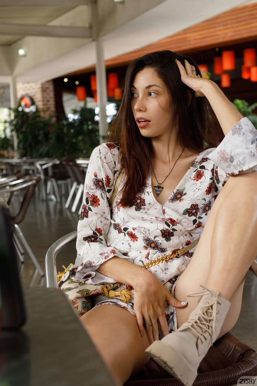 Eski kız arkadaşı amatör Julia Campos ince figürünü, küçük göğsünü ve kırılabilir arka kapısını ortaya çıkarıyor Eski kız arkadaşı amatör Julia Campos ince figürünü, küçük göğsünü ve kırılabilir arka kapısını ortaya çıkarıyor