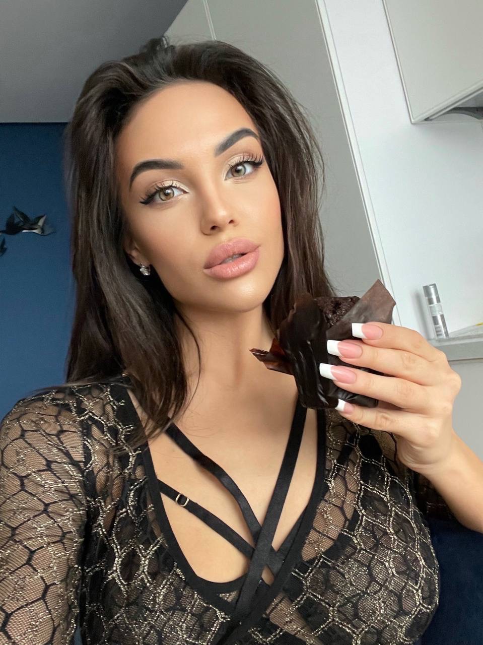 A Glamorosa Anastasia Vi do OnlyFans posa com a sua brancura de dar água na boca e saltos altos A Glamorosa Anastasia Vi do OnlyFans posa com a sua brancura de dar água na boca e saltos altos