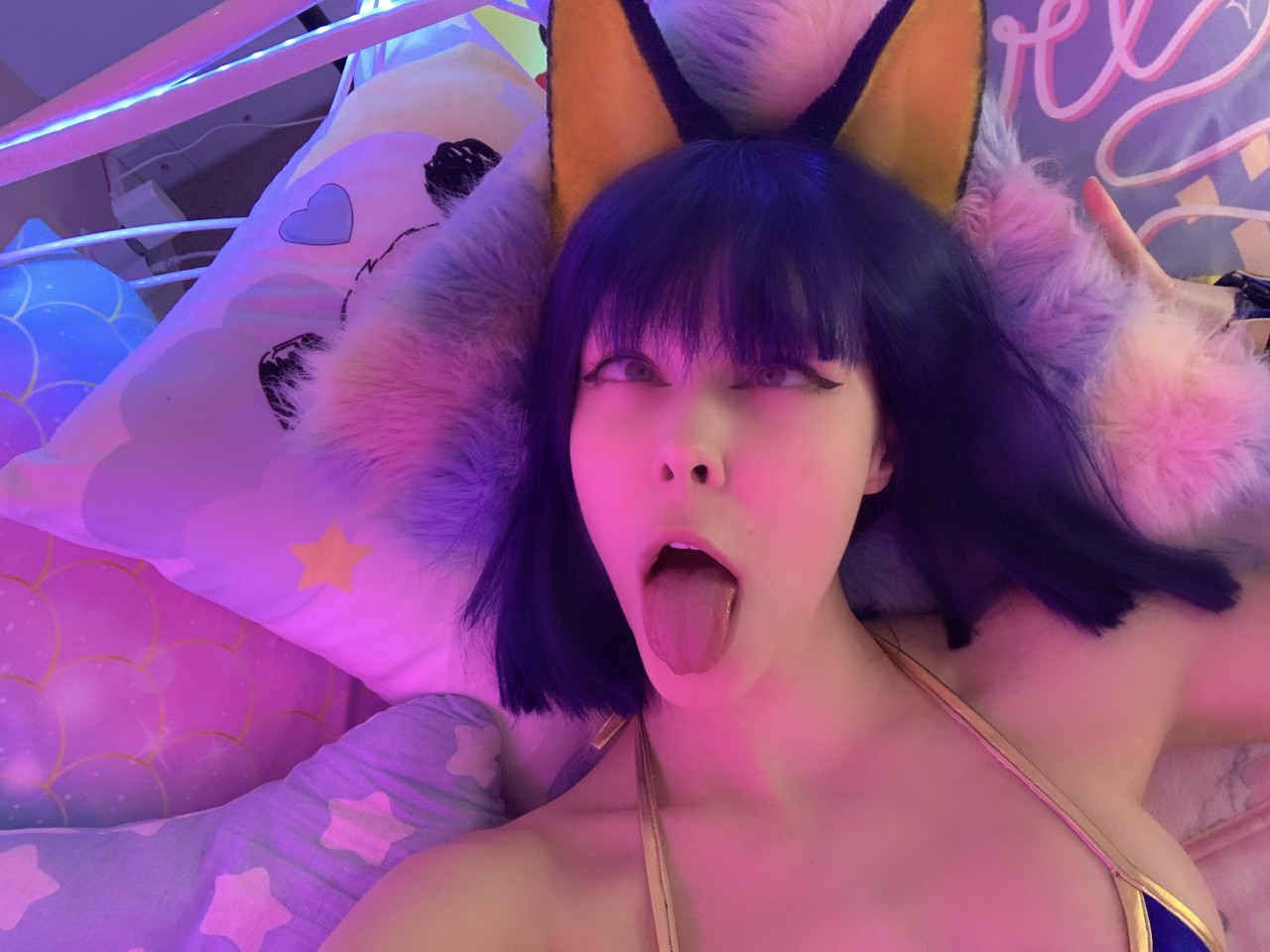 Little Kitty Purrs in Adorable Bikini for OnlyFans Glam Tease Little Kitty Purrs in Adorable Bikini for OnlyFans Glam Tease
