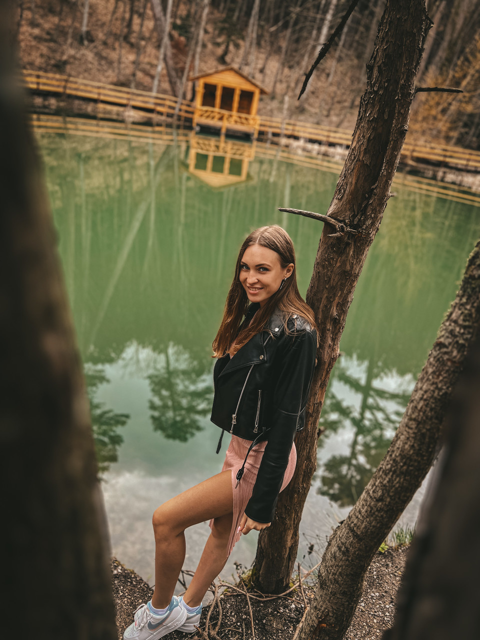 Mencia Francis Shines in Luxurious Outdoor Lingerie Compilation Mencia Francis Shines in Luxurious Outdoor Lingerie Compilation
