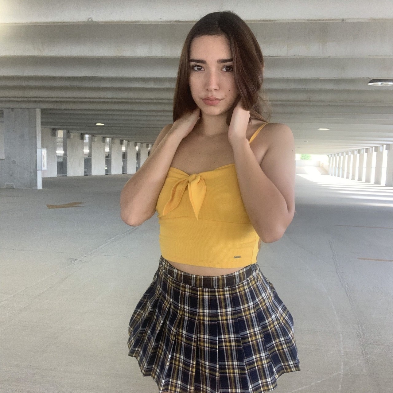Samly Puff Lifts Skirt to Flash Big Ass in Amateur Upskirt Solo Samly Puff Lifts Skirt to Flash Big Ass in Amateur Upskirt Solo