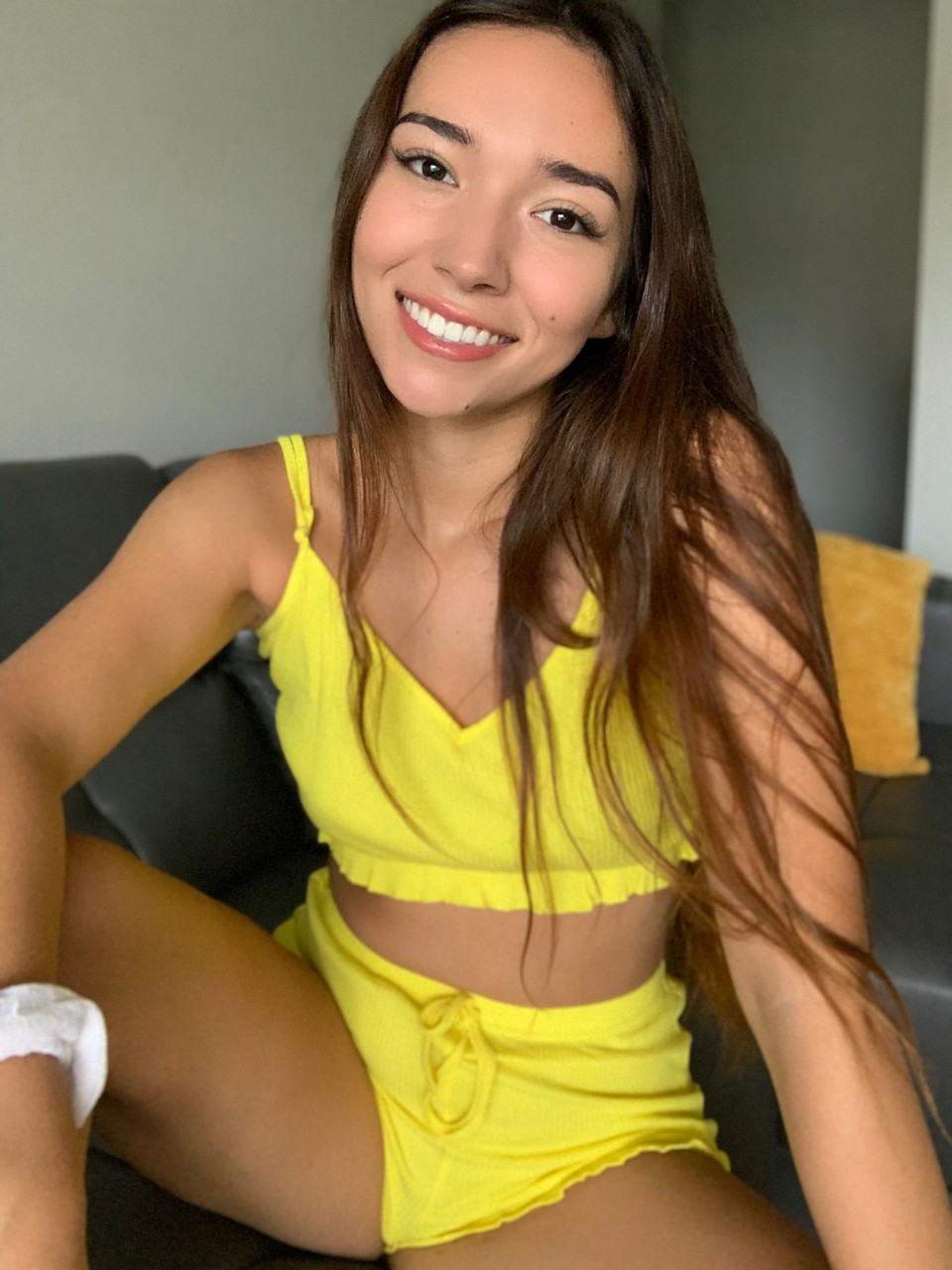 サムリー・パフのOnlyFansショーツがアマチュア娘の魅力を披露 サムリー・パフのOnlyFansショーツがアマチュア娘の魅力を披露