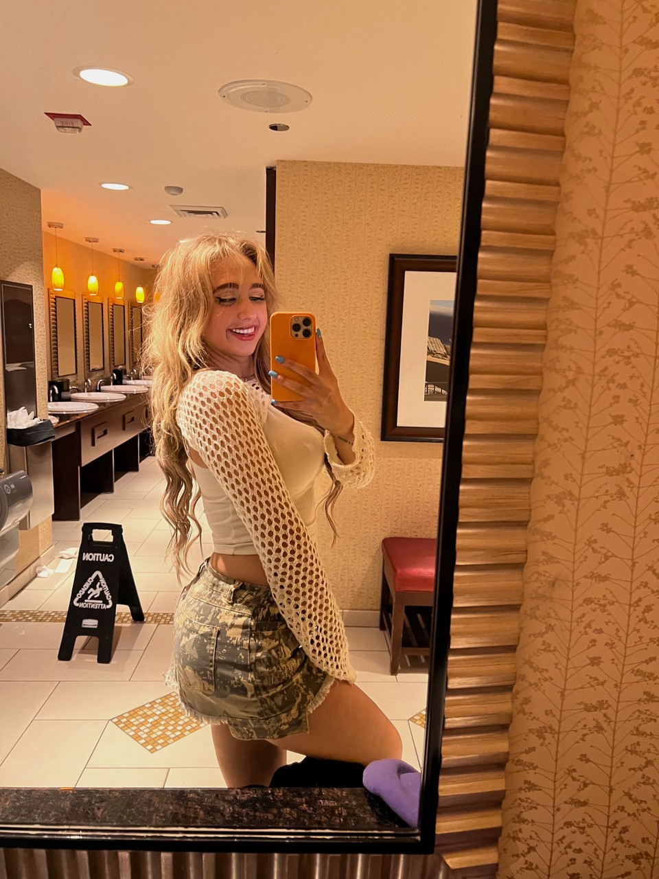 Curvy Jordan Hall Flaunts Big Ass in Tasty Amateur Jeans Compilation Curvy Jordan Hall Flaunts Big Ass in Tasty Amateur Jeans Compilation