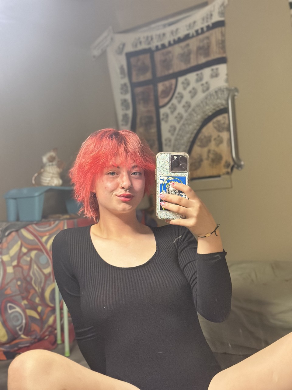 OnlyFans hoe ginger abby exposing sie groß a-hole im die spiegel OnlyFans hoe ginger abby exposing sie groß a-hole im die spiegel