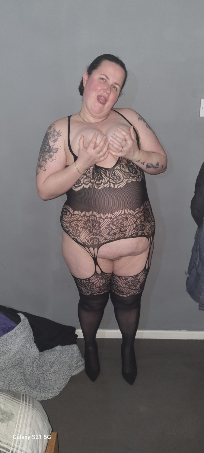 Die Frau eines Freundes hat vor ein paar 25