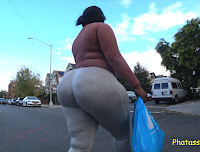 Voluptuous Ebony Babe Caught Off Guard 3