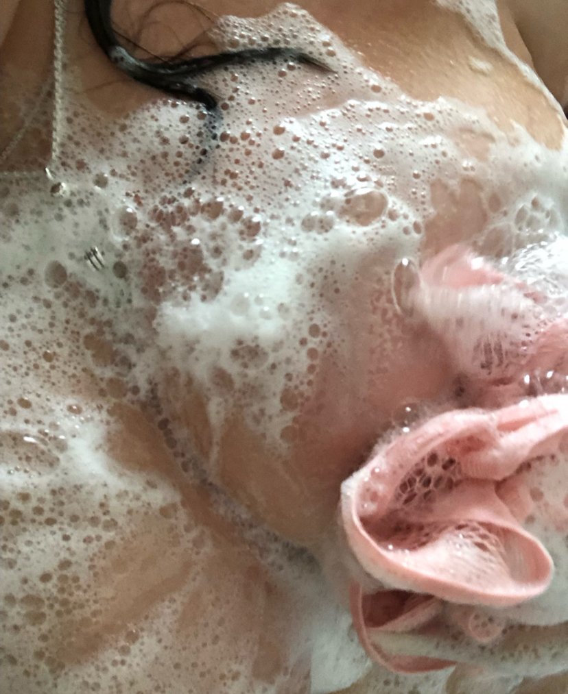 ha detto a cuck di tenere la sua miss Lucy privata, il suo kik è itzsdx, usa le sue foto + le informazioni per scopare con lui 10