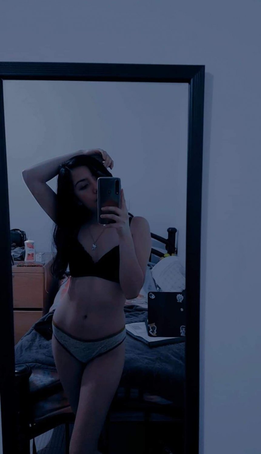 abril Martínez Olvera 21