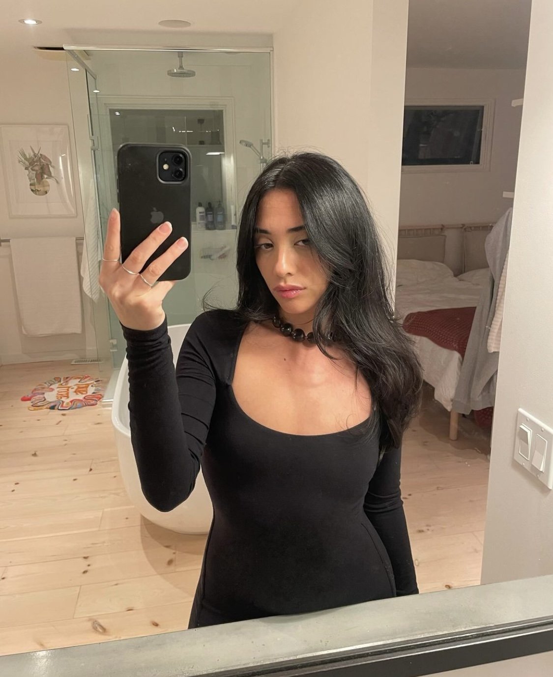 Pequeña teta libby fugas sólo fans 1