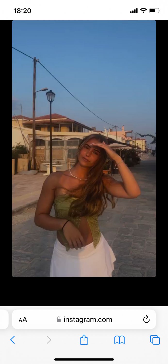 IRL Elena Yaş yirmi arkadaşı tarafından ifşa edildi 1
