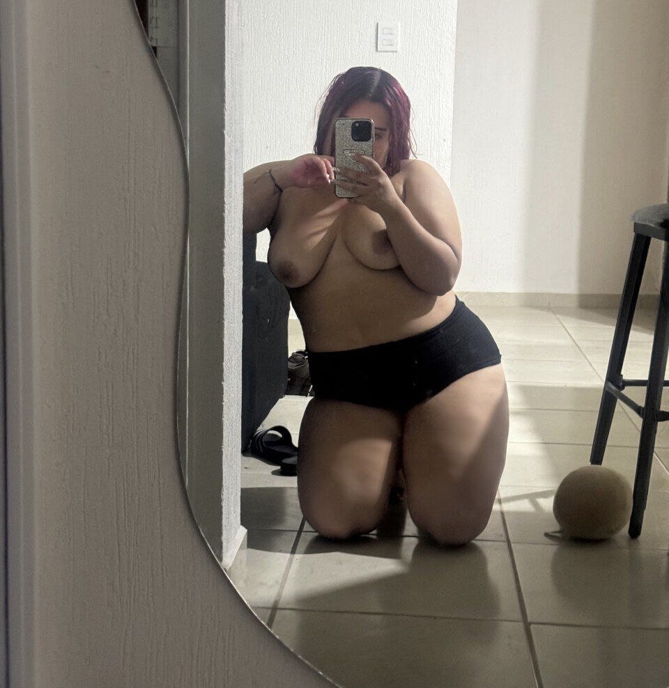 La Jenny Navarrete 13