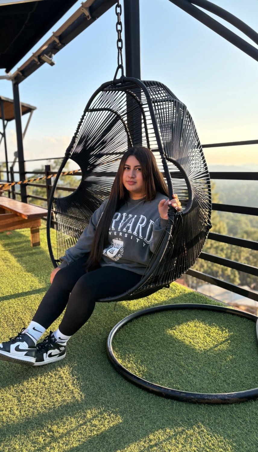 La Jenny Navarrete 42