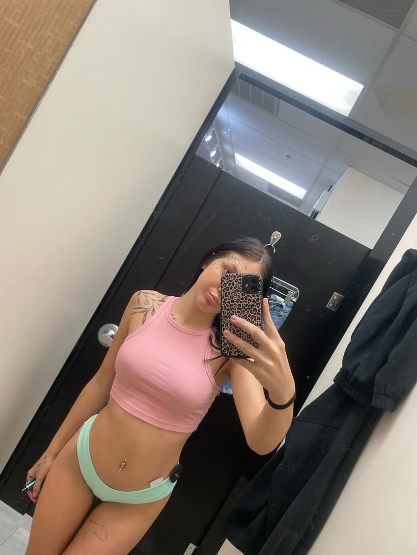 Hayley Lapointe 10
