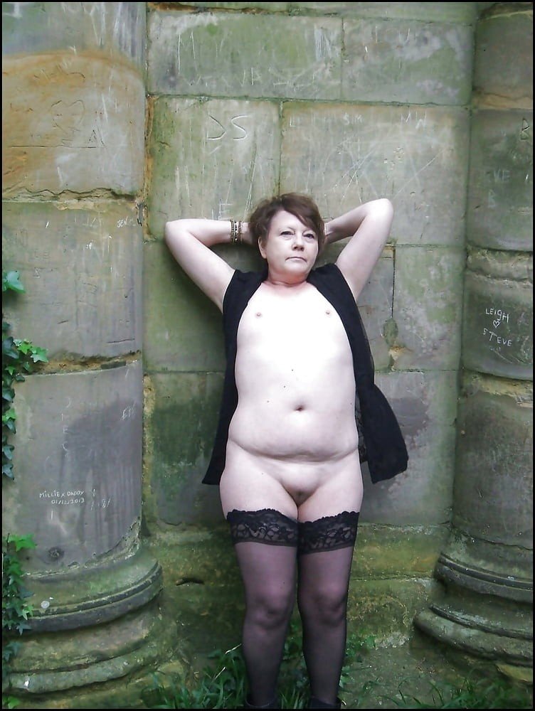 Suzy the Mature MILF You’ve Been Dreaming About 33