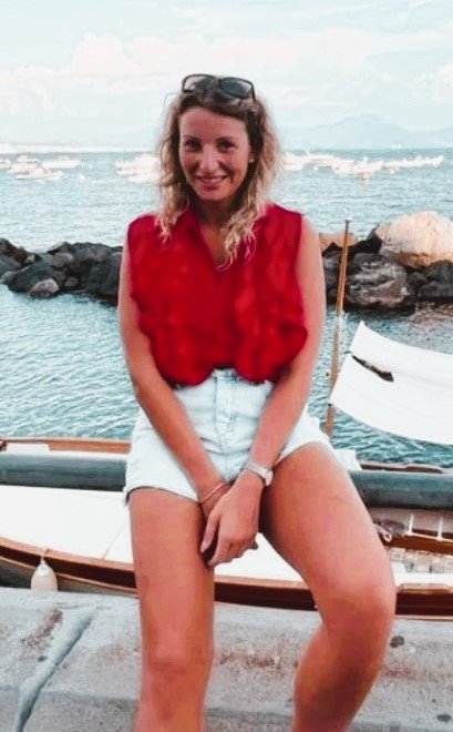 Acemi Alessandra gösterdi 3