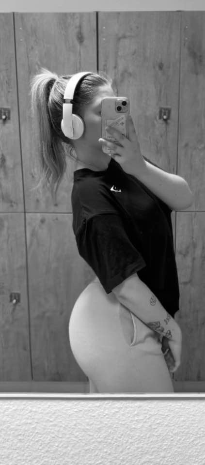 Kik: sinathesub german cumslut 3