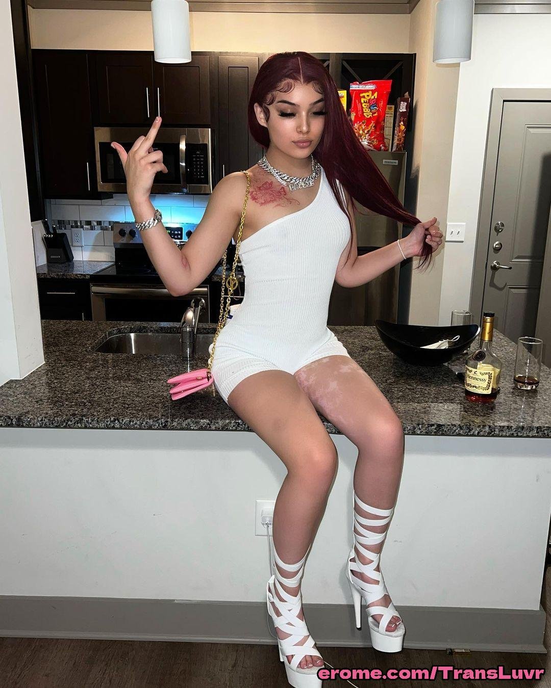 Baddie Oriental Latina Trans Fucked By BBC In Missionary [Blowjob, Femboy, Shemale, Tranny, Trap, Feet] 4