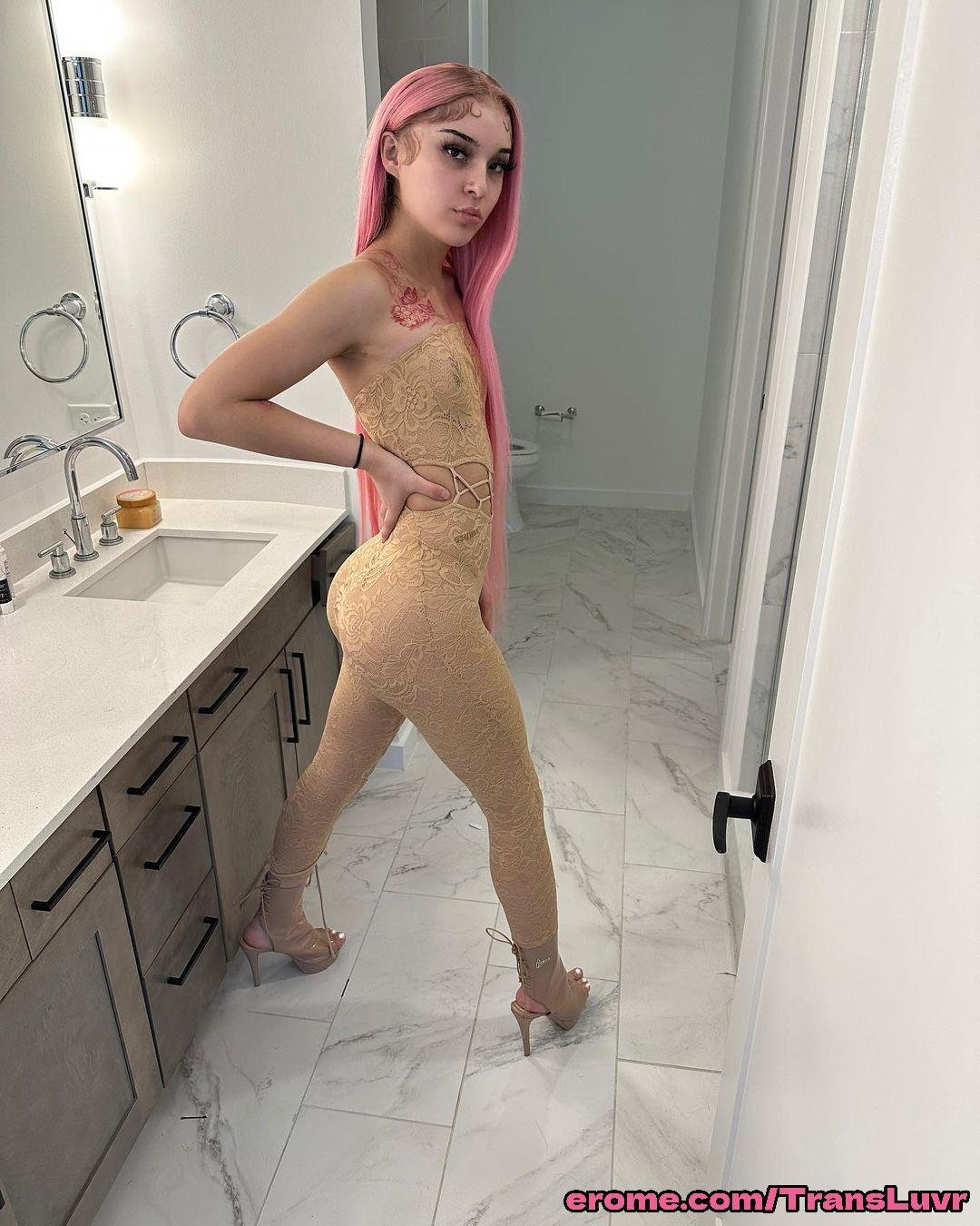 Baddie Oriental Latina Trans Fucked By BBC In Missionary [Blowjob, Femboy, Shemale, Tranny, Trap, Feet] 82