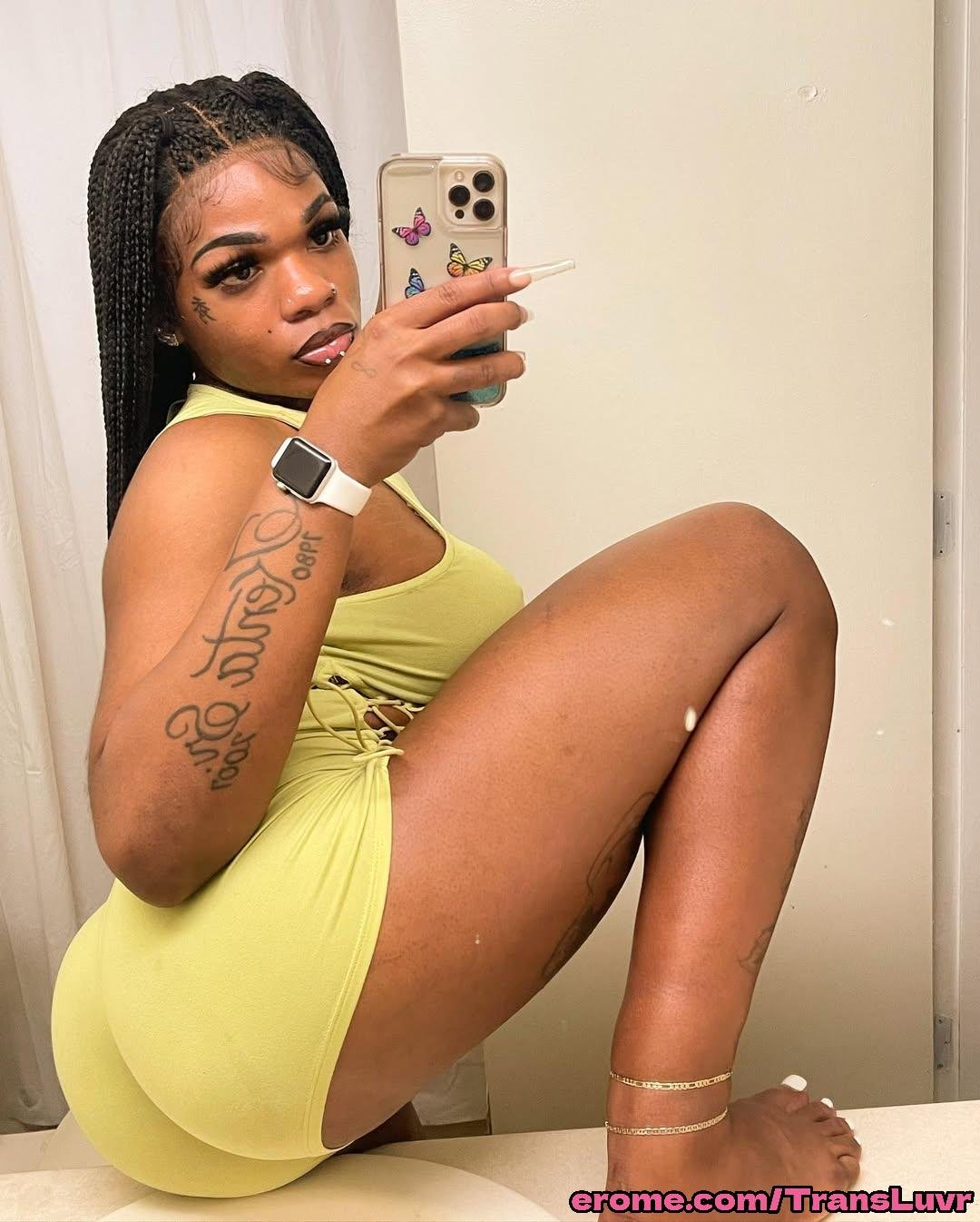 Big Buttlock Black Tranny bierze BBC od tyłu - Femboy, Shemale, Trans, Trap, Feet, Blowjob 68