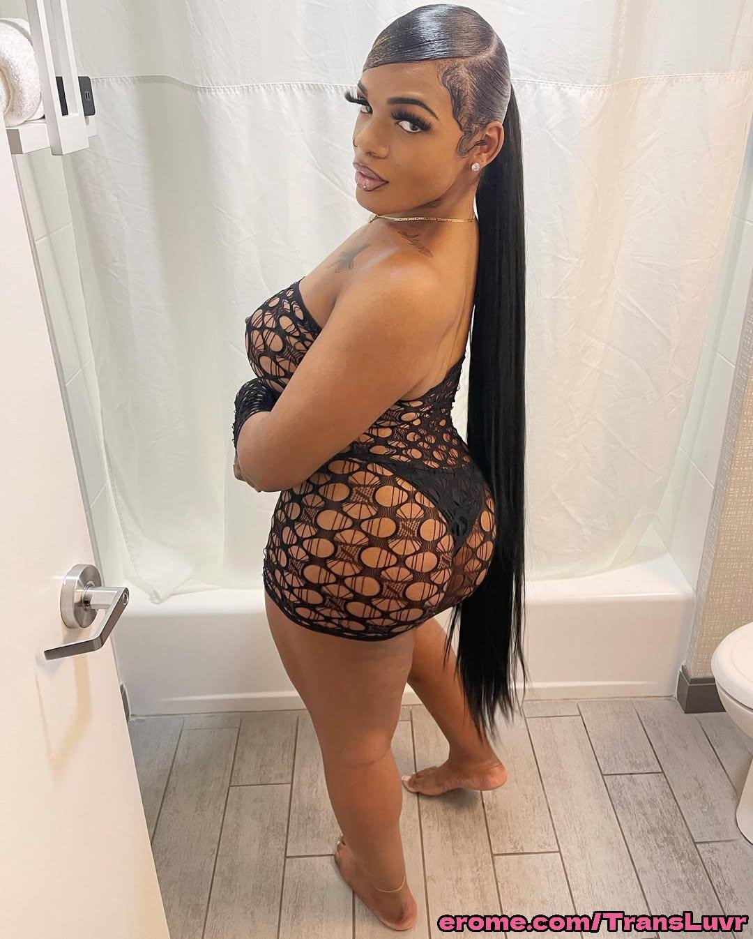 Big Buttlock Black Tranny bierze BBC od tyłu - Femboy, Shemale, Trans, Trap, Feet, Blowjob 70