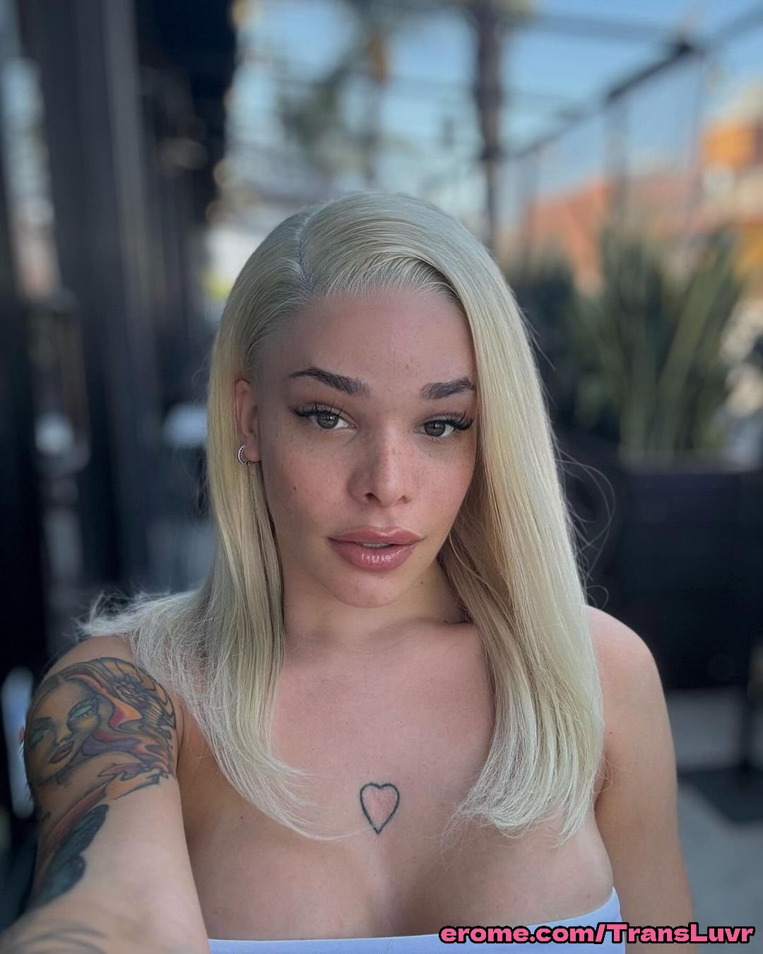 Sıkı Ganimet ile Lightskin Abanoz Büyük Göğüsler Trans BBC Seviyor [ Femboy, Tranny, Shemale, Sissy, Trap] 13