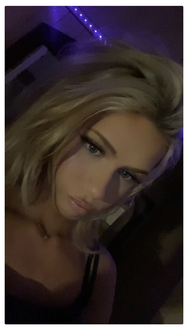 Young Hung Mini Trans Babe Ready to Play 6